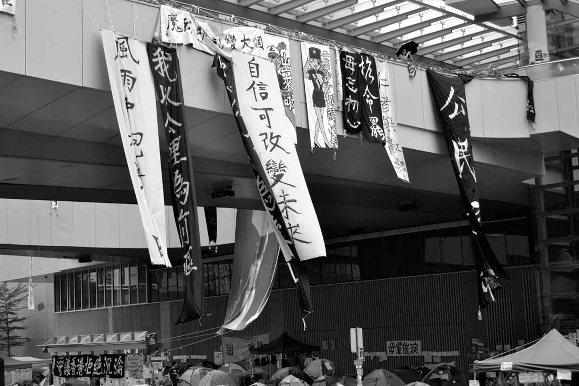 Umbrella revolution, le proteste di Hong Kong un mese dopo