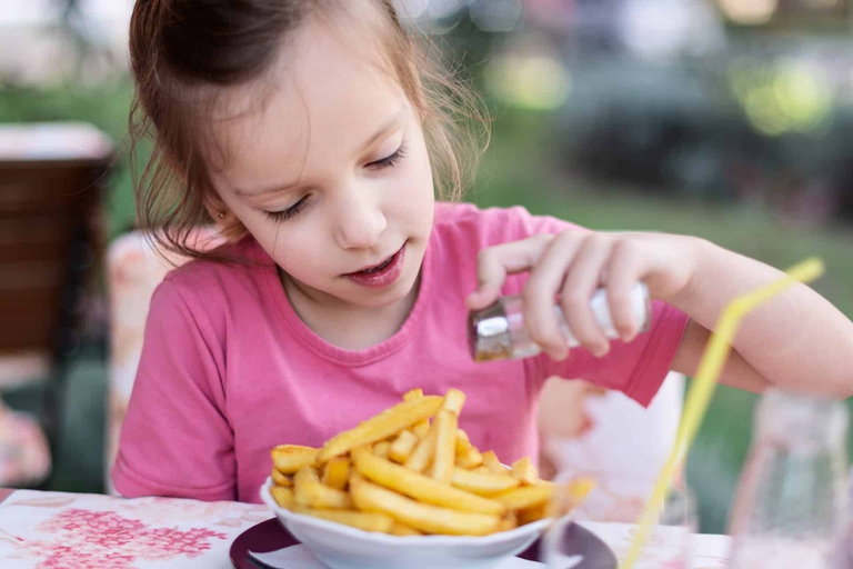 cibi ultra-processati bambini