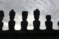 Incendio sull’Isola di Pasqua, danni irreparabili per molti Moai