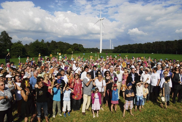 Inaugurazione del parco eolico Bégawatt in Bretagne. Foto © Natacha Roullé
