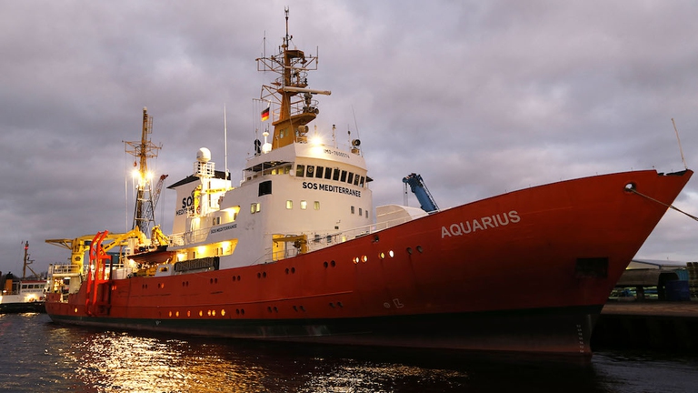 Aquarius sos mediterranee migranti