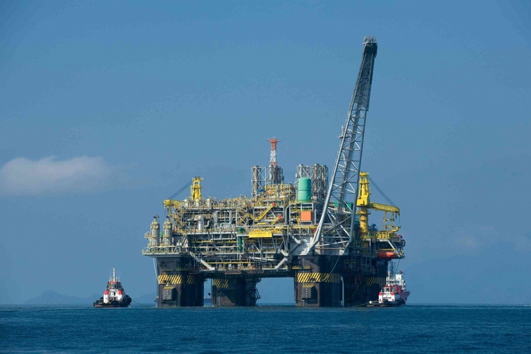 estrazione petrolifera nel golfo persico
