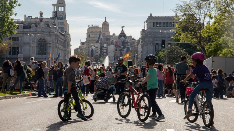 Streets for kids, clean cities