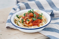 Tagliatelle con sugo di funghi porcini