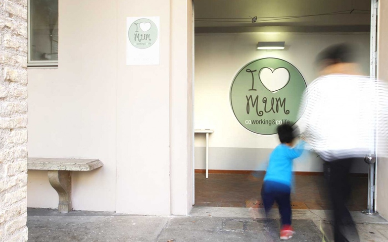 Ufficio coworking I Love Mum