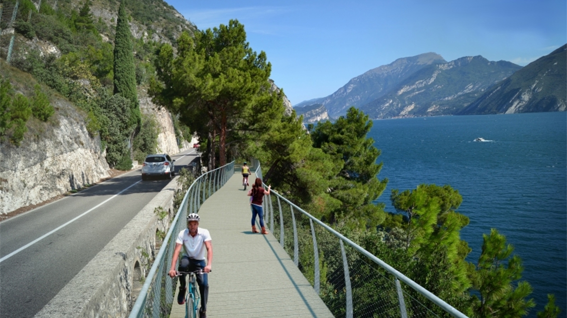 itinerari bicicletta bambini lago di garda