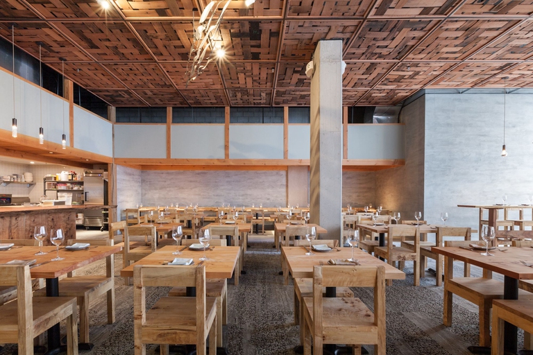 Perennial, giro del mondo