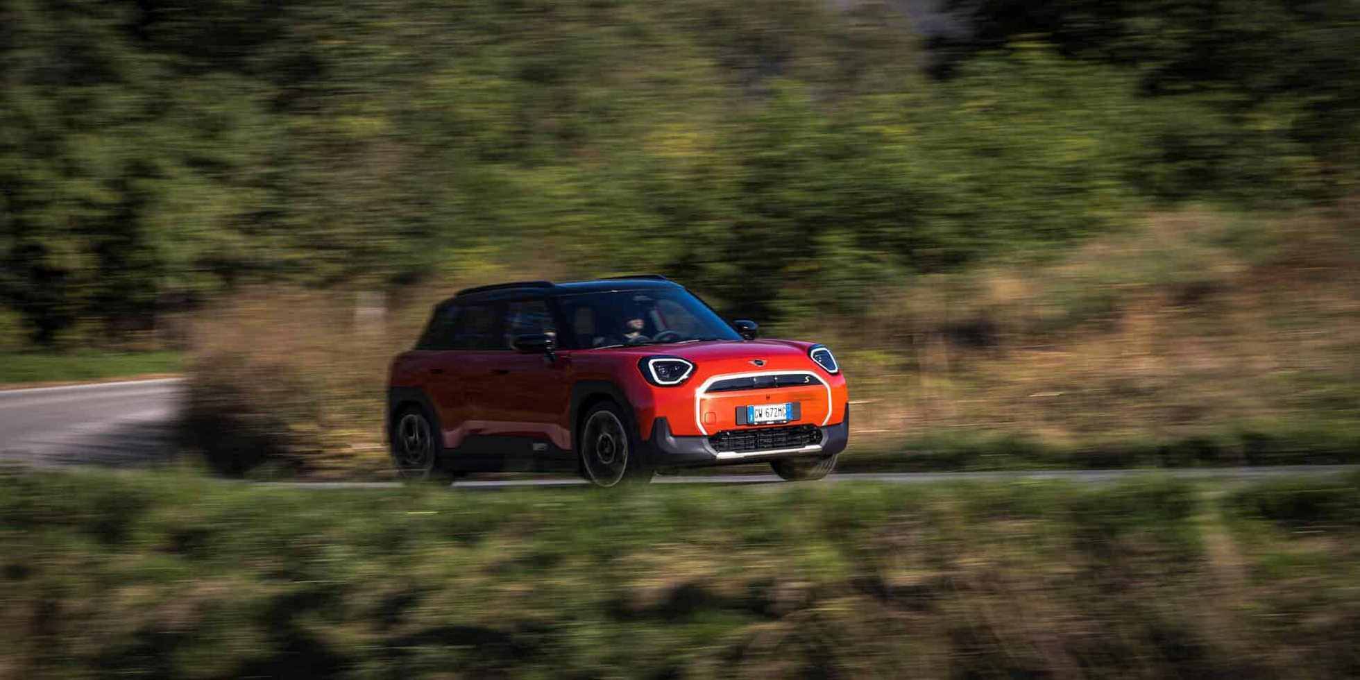Mini Aceman Elettrica Cosa Offre E Come Va Nella Nostra Prova mini-aceman-elettrica-cosa-offre-e-come-va-nella-nostra-prova