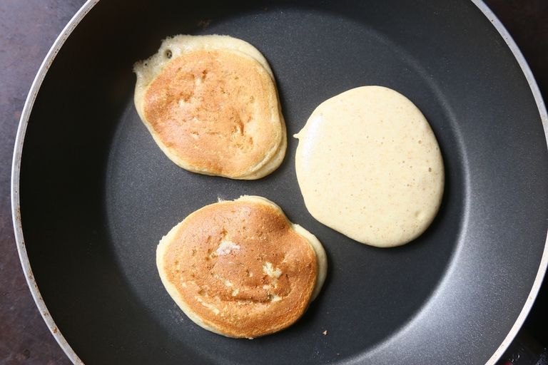 matcha latte e dorayaki