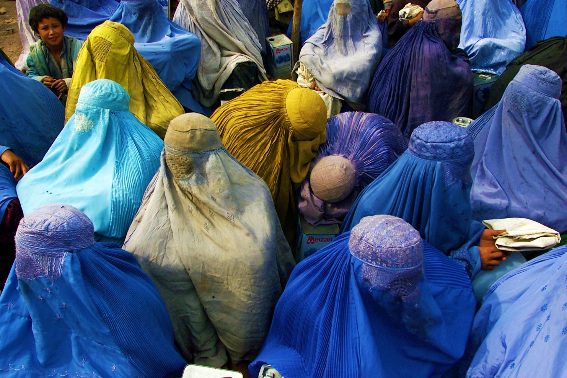 Donne pakistane al mercato