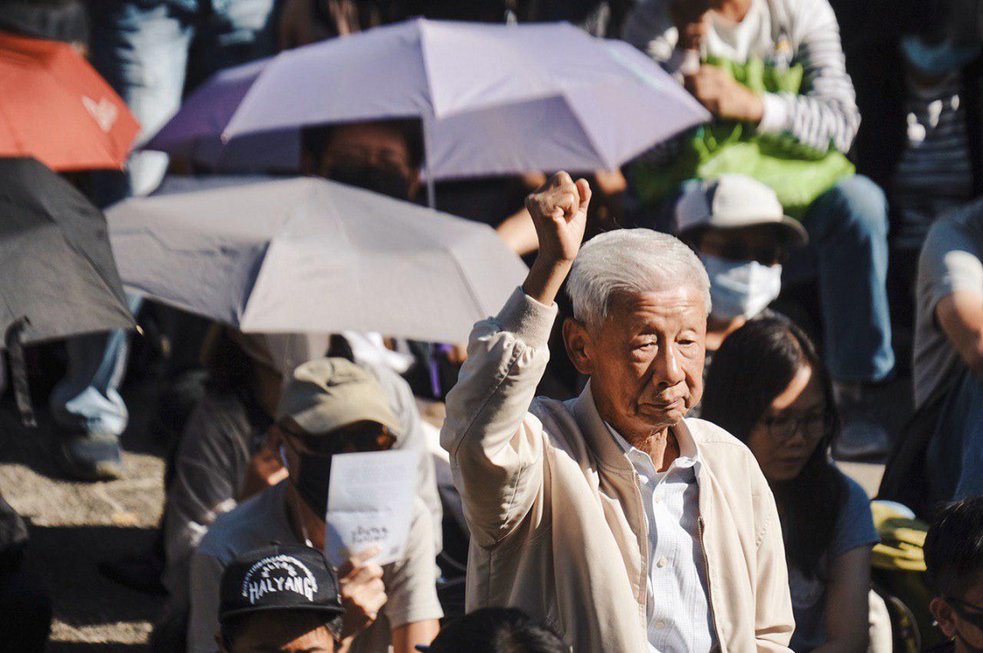 Elderly people support the movement this time (Demosisto)