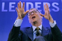 Bill Gates: “Who invests in renewables is going to make a lot of money”