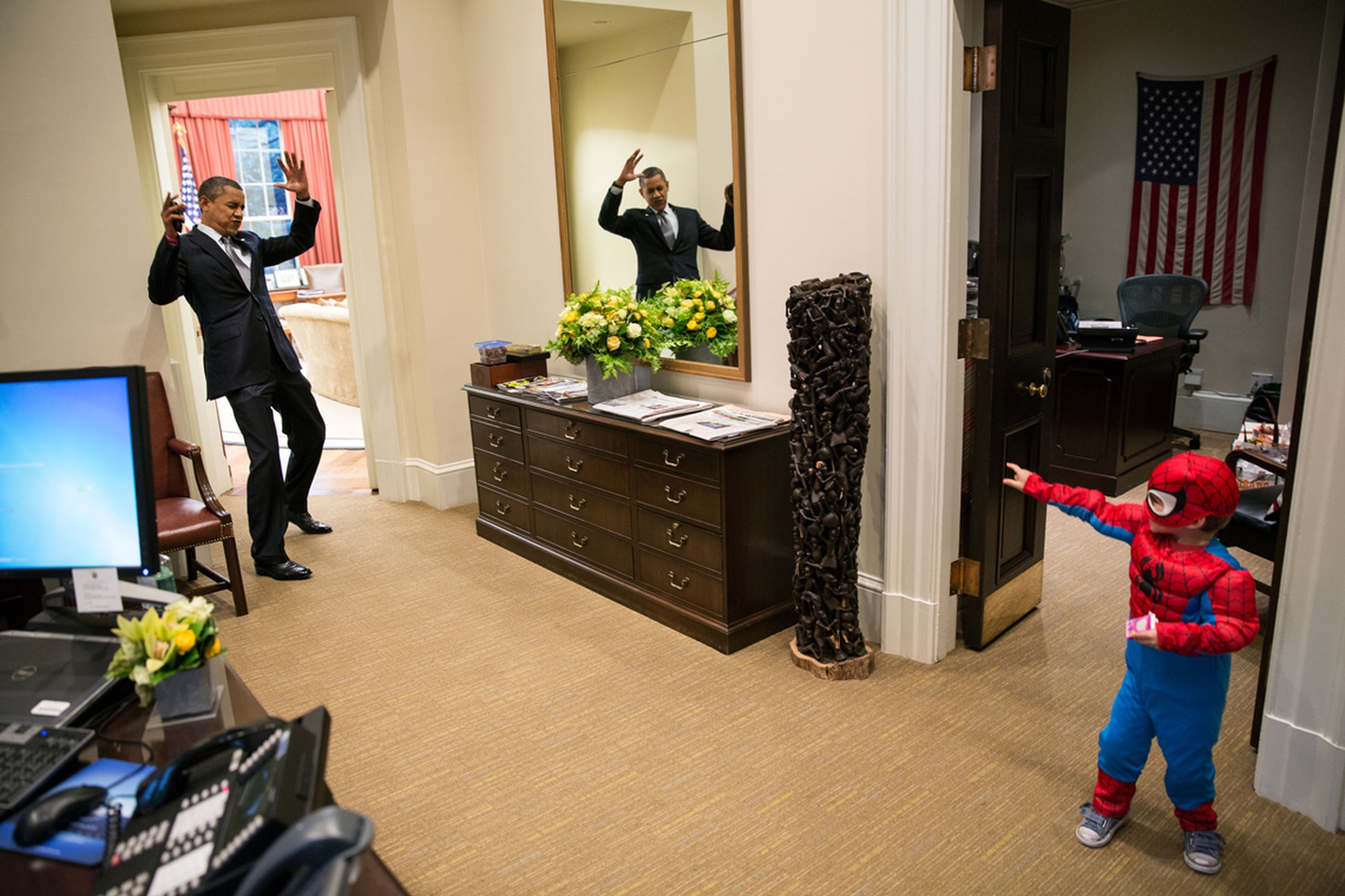 Obama plays with Spider-Man