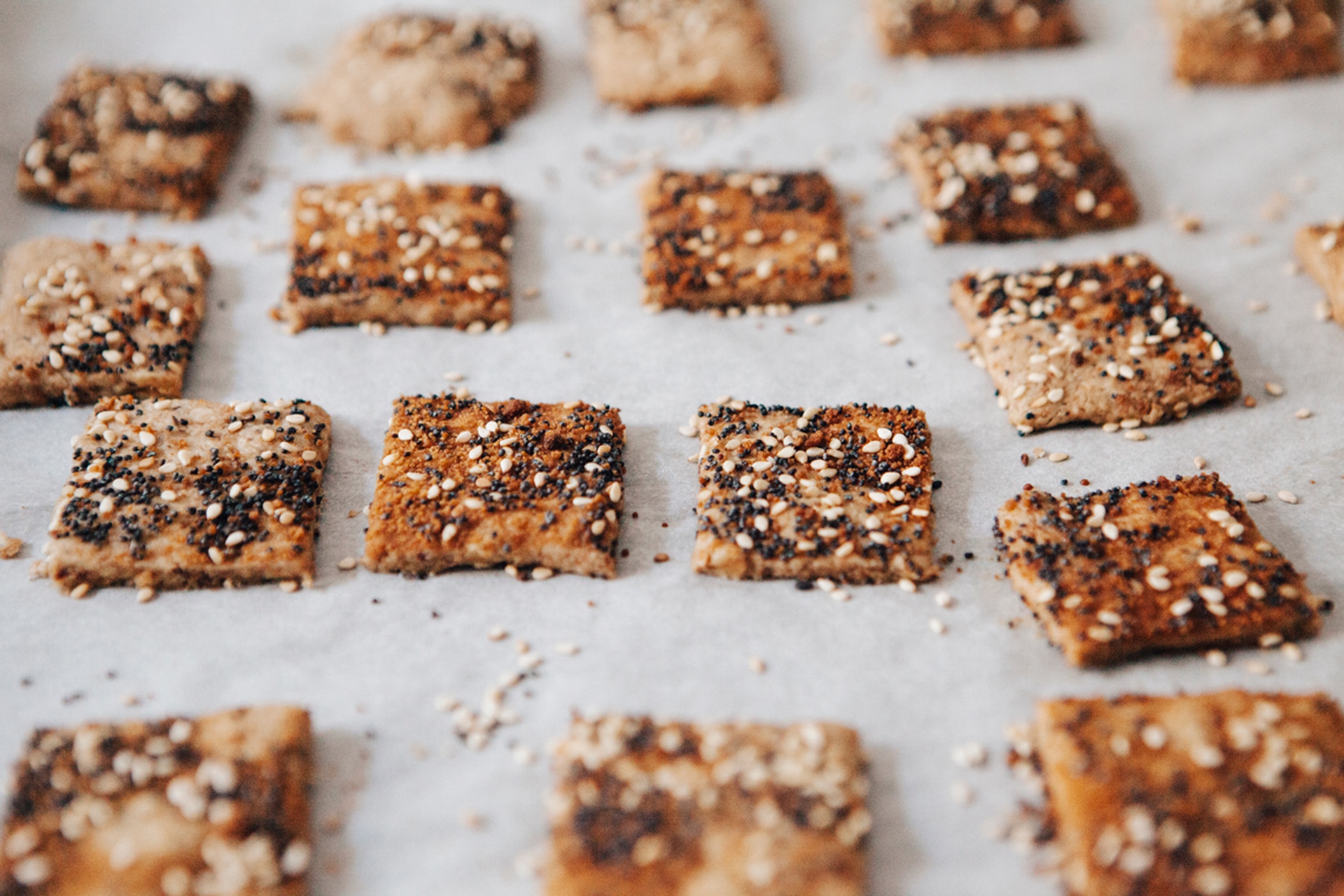 Oat biscuits with sesame and poppy seeds