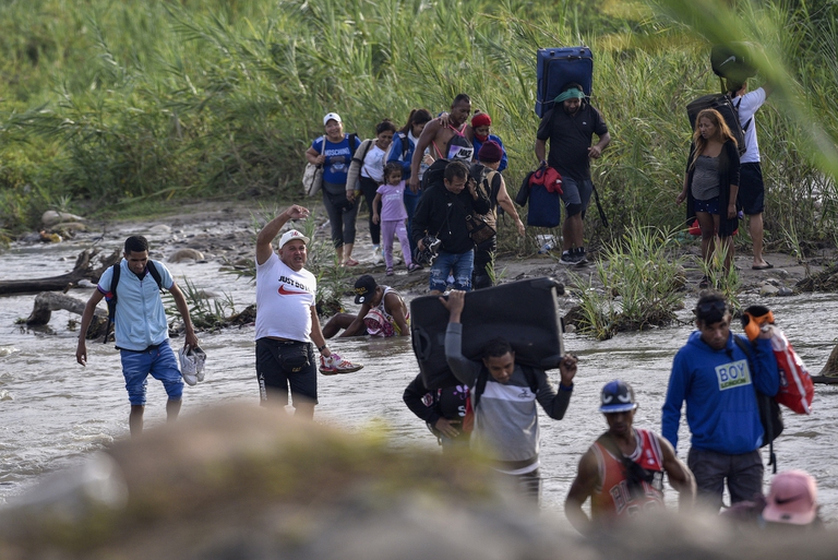 migranti, florida, desantis