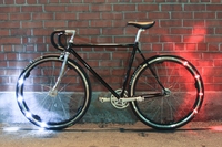 Here come the bike lights that can be connected to your smartphone