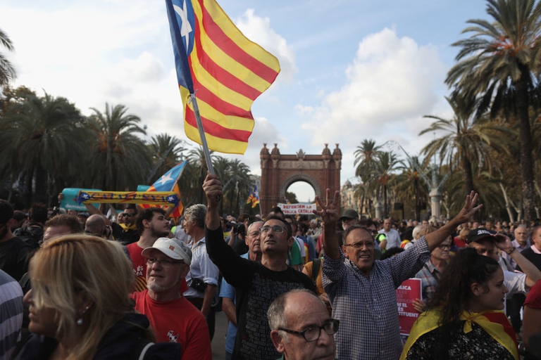 indipendentisti discorso puigdemont