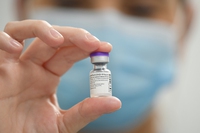 Covid-19, via libera dell’Ema al vaccino di Pfizer e Biontech