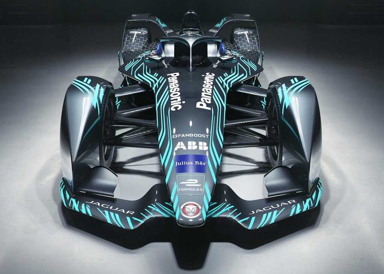 La Jaguar I-TYPE 3 delPanasonic Jaguar Racing team di fatto anticipa le evoluzioni tecniche della prossima stagione del del Campionato ABB FIA Formula E.