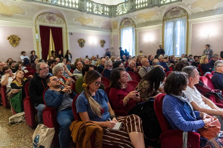 Gli eventi di FestiValori sono organizzati in numerose location, tra le quali lo storico Teatro San Carlo a Modena