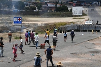 Venezuela, gravi scontri alle frontiere con Colombia e Brasile