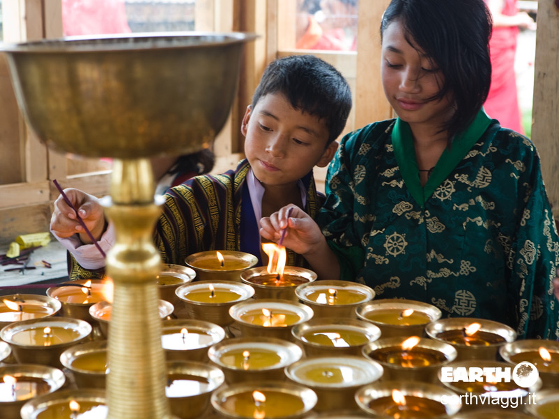 bhutan-candele