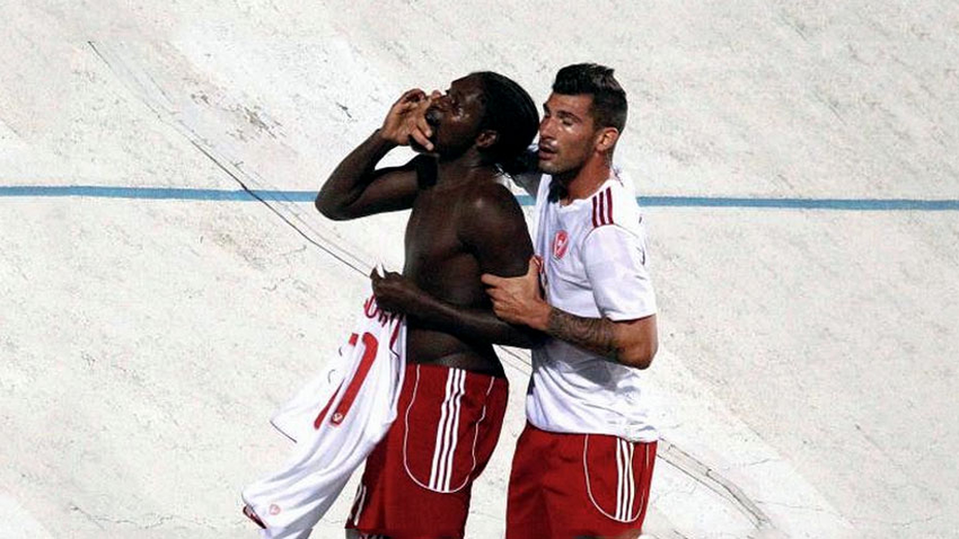 Razzismo negli stadi prima del caso Kalidou Koulibaly