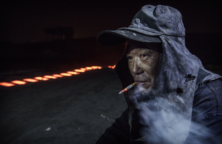 operaio acciaio cina