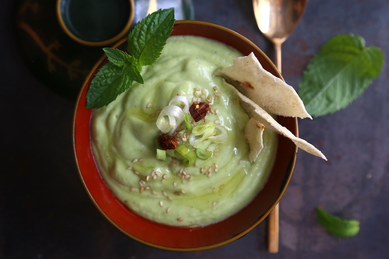Vellutata fredda di avocado