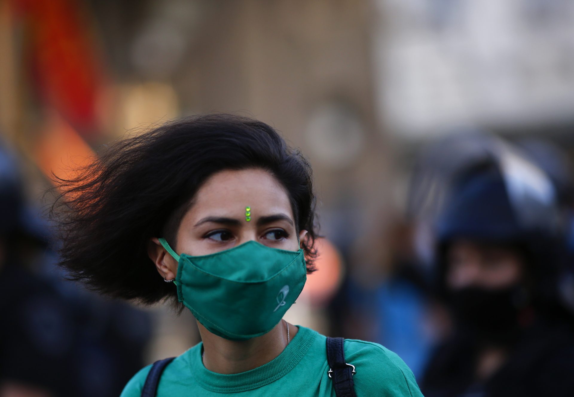 La manifestazione davanti al Congresso a Buenos Aires per chiedere l‘approvazione del disegno di legge presentato dal presidente argentino Alberto Fernández per legalizzare l‘aborto