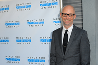 Moby: tutti i profitti del mio ristorante vegano donati agli animali