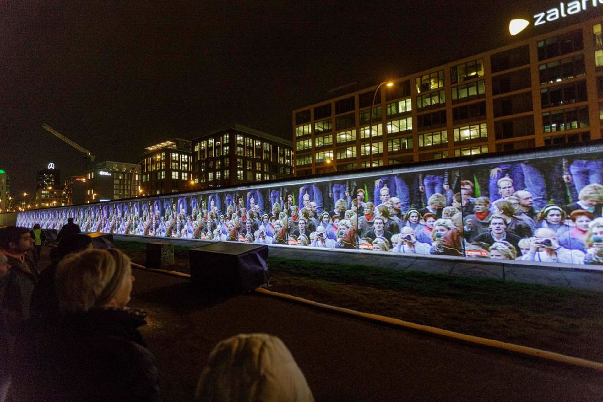 Muro di Berlino ha diviso in due la città di Berlino per 28 anni, dal 13 agosto del 1961 fino al 9 novembre 1989