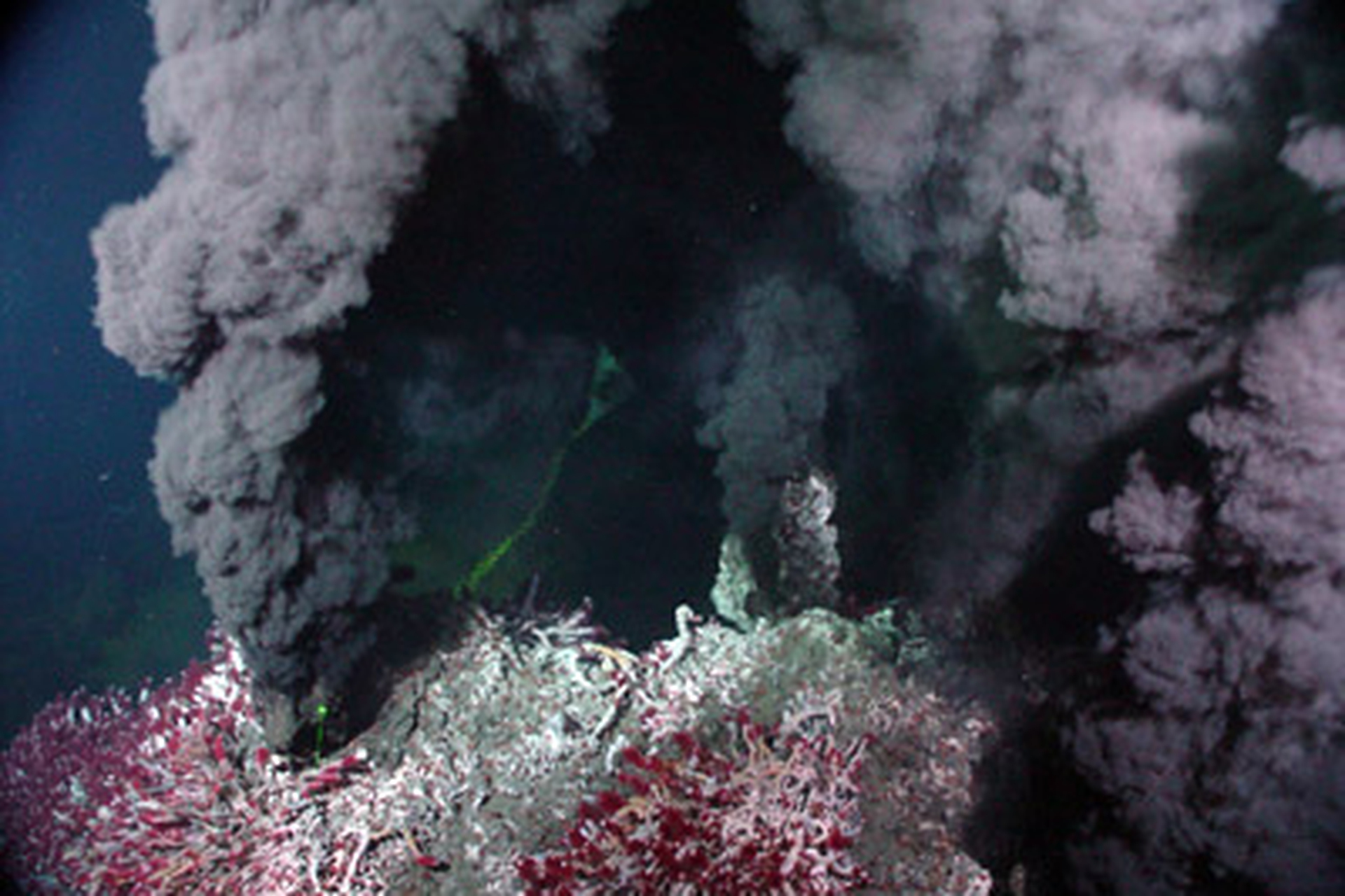 Hydrothermal vent mining, Japan experiments the new frontier ...