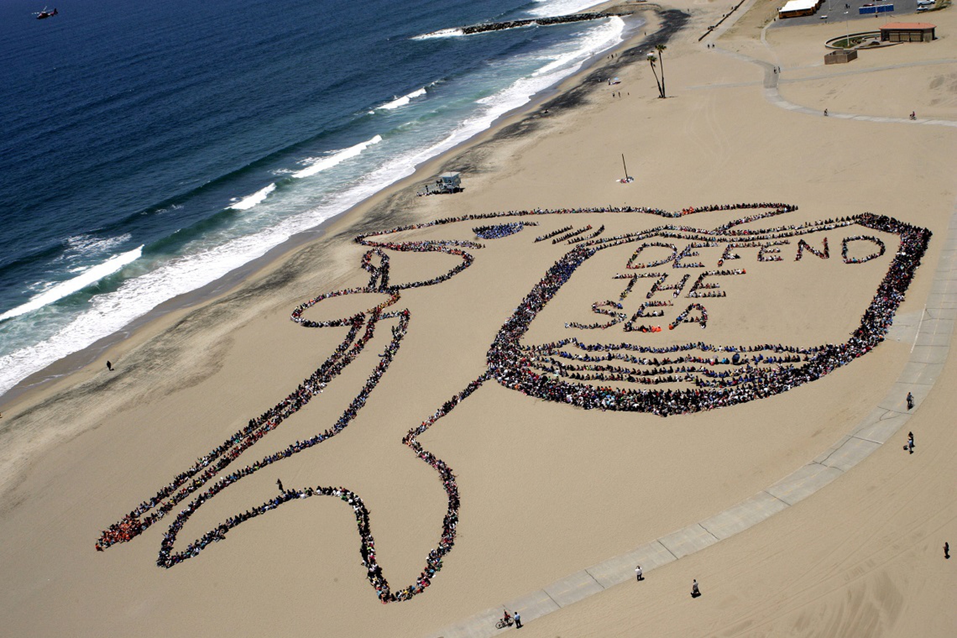 Los Angeles Kids Promote Clean Oceans