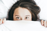 Insonnia da stress: 4 rimedi naturali per superarla e tornare a dormire