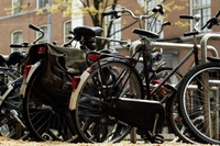 Ad Amsterdam i ciclisti parcheggeranno…sotto l’acqua