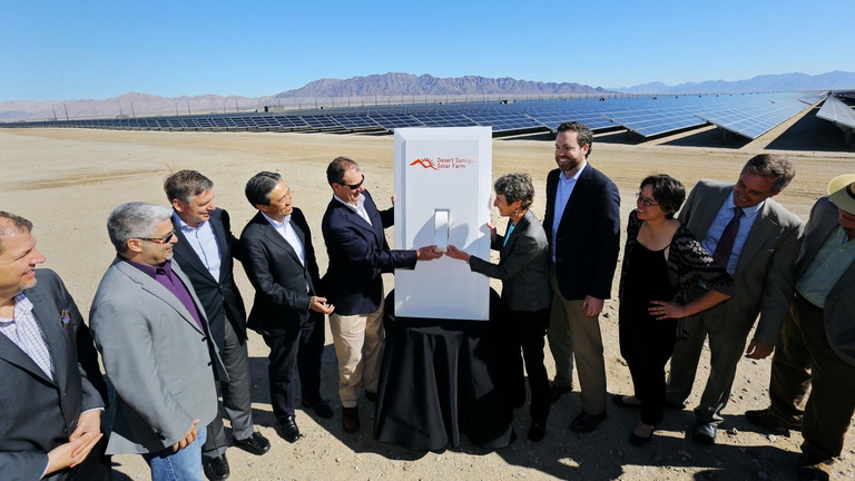 la-me-desert-sunlight-solar-farm-photos2015020-013