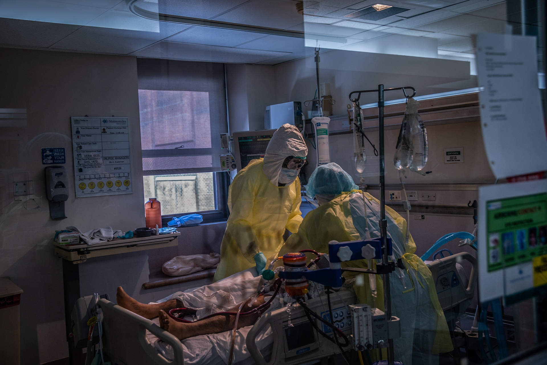 Inside a COVID-19 ward, New York.