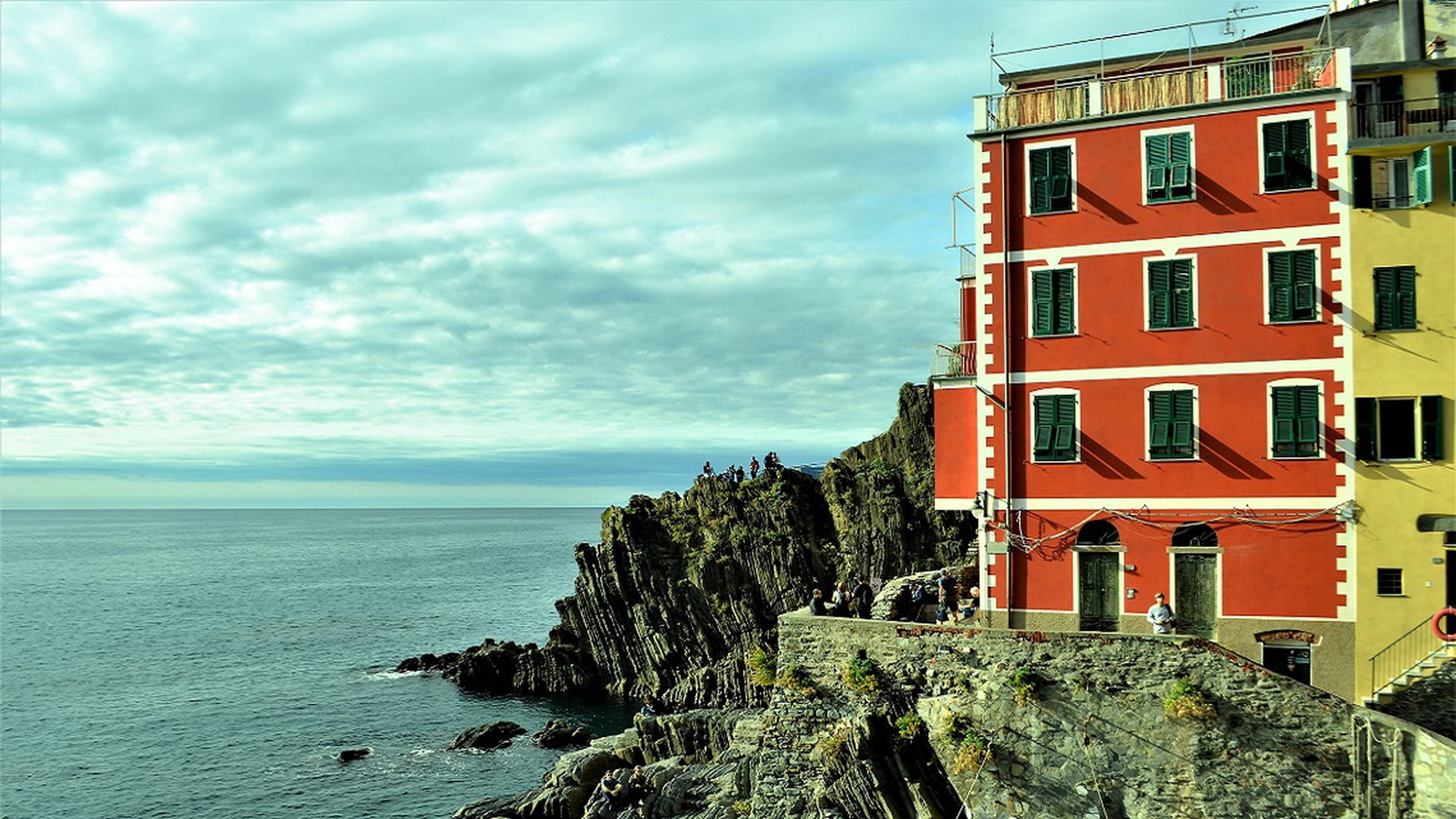 A Riomaggiore ha inizio la Via dell’Amore che arriva fino a Manarola