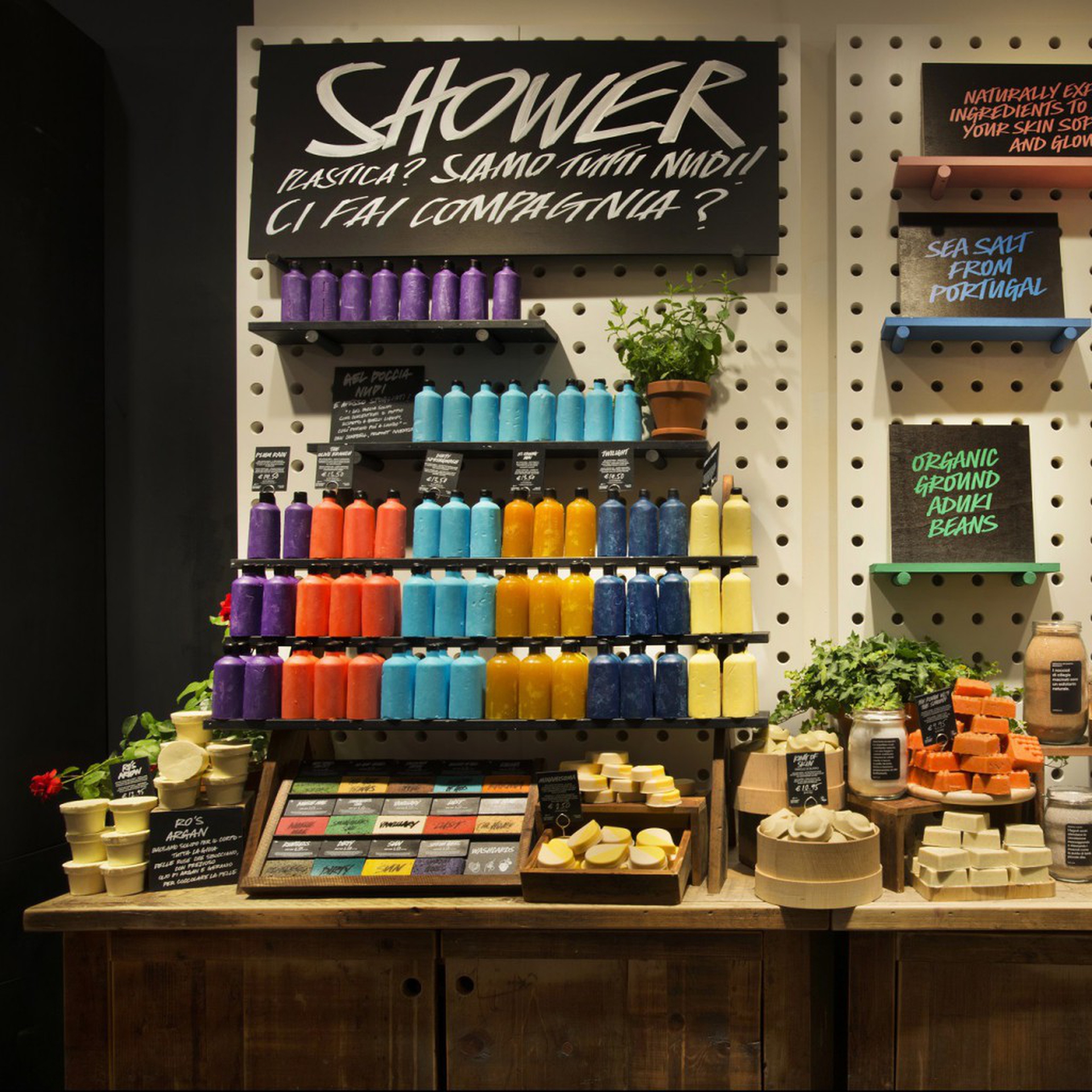 Il negozio Lush a Milano