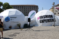 Fashion experience, a Milano un’installazione per scoprire la verità su quello che indossiamo