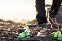 Timberland realizzerà scarpe e borse con bottiglie di plastica riciclate
