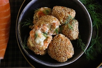 Polpette di salmone norvegese e tofu. Una ricetta proteica sfiziosa