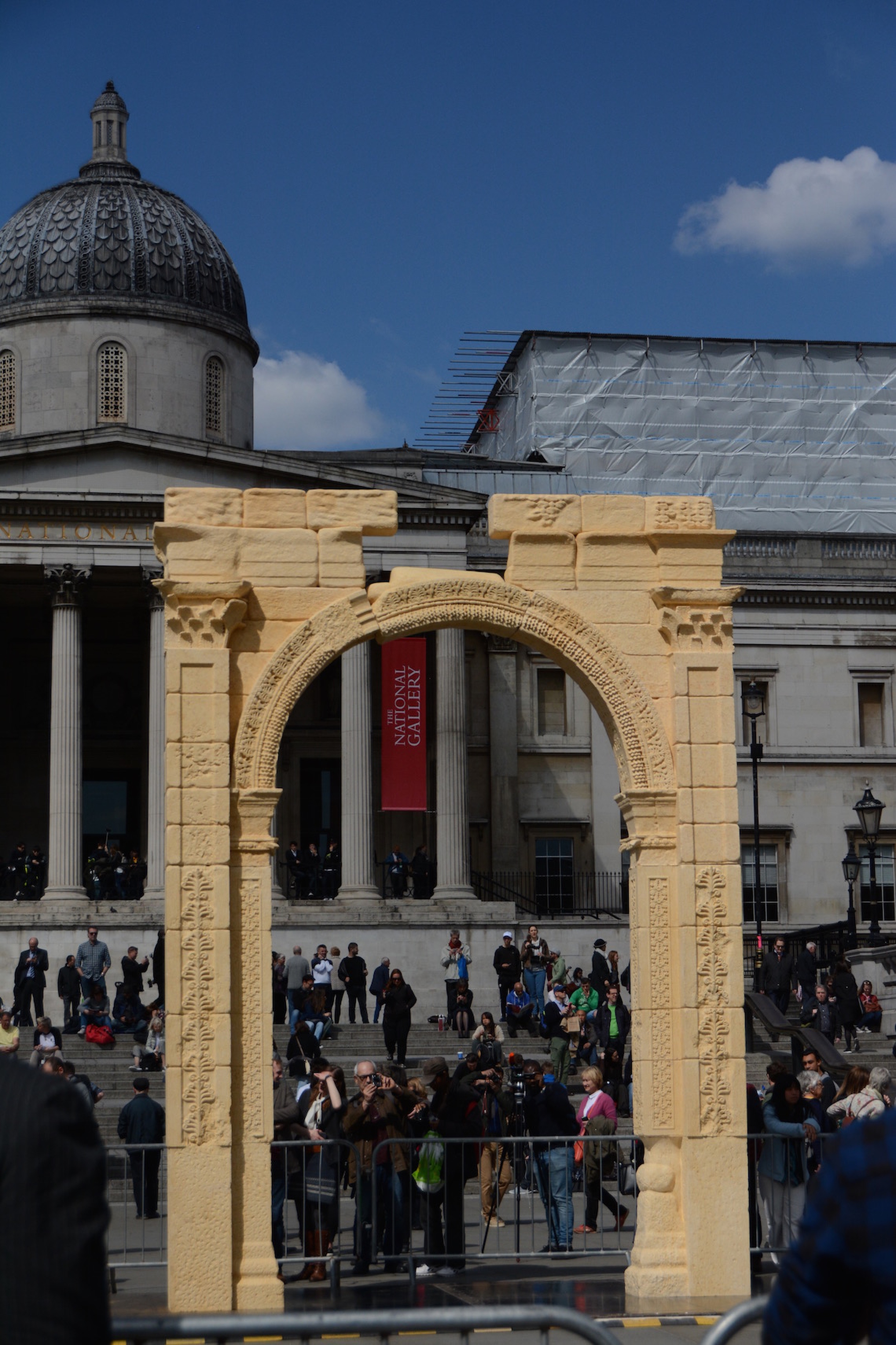 L'arco di Palmira ricostruito a Trafalgar Square