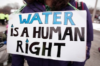 Il Michigan pagherà 600 milioni alle vittime dell’acqua avvelenata di Flint