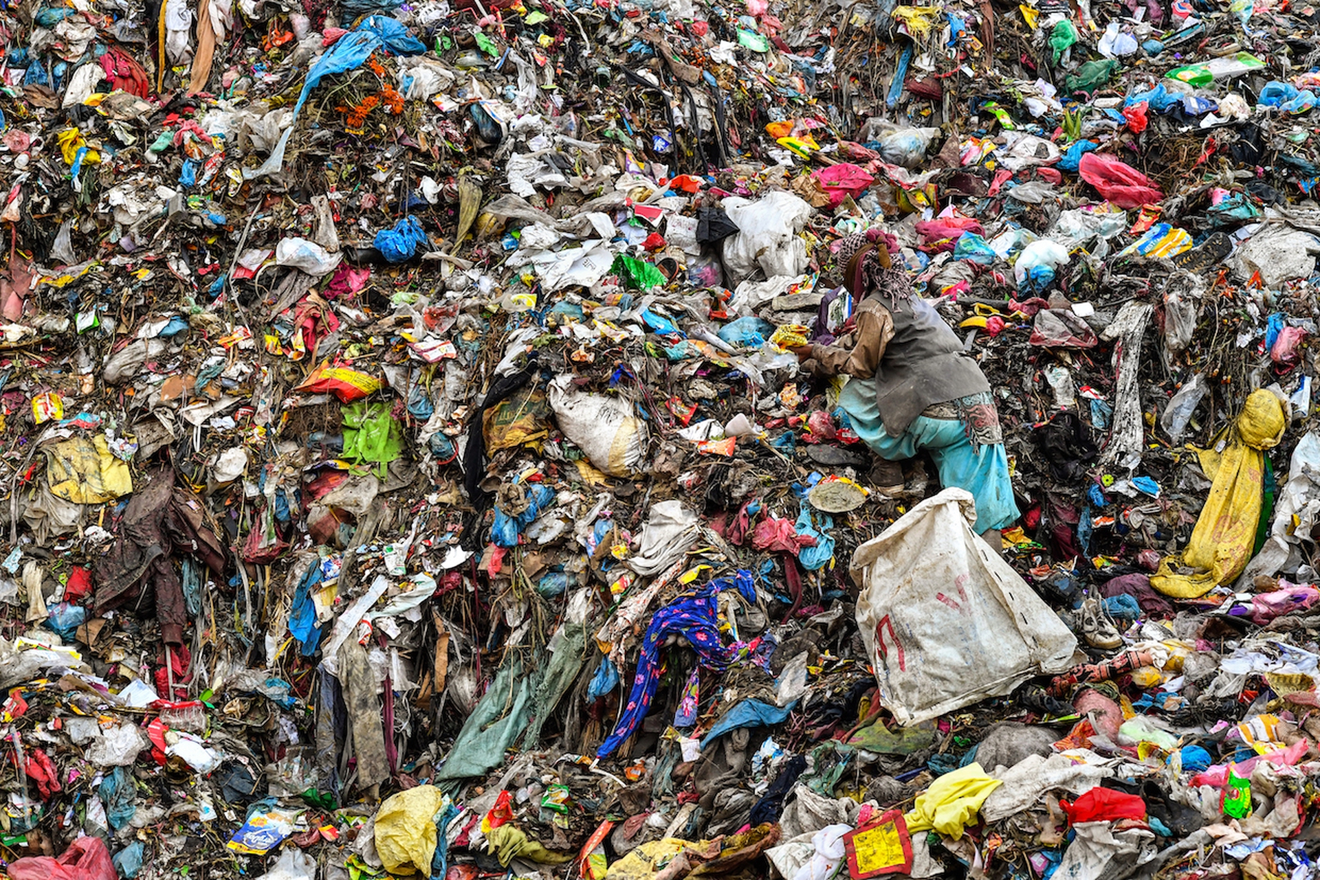 Valerie Leonard, Invisible