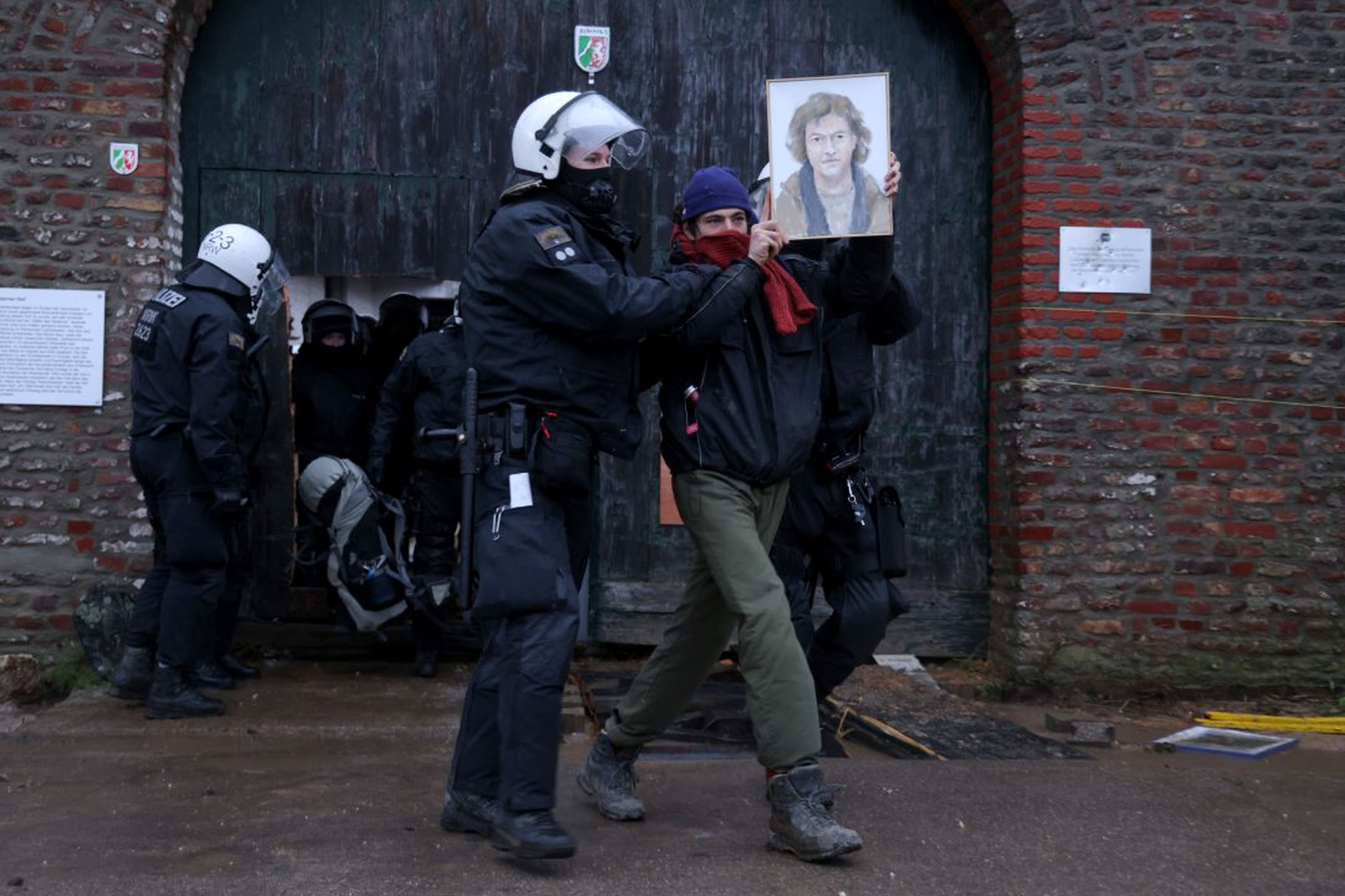 Police Begin Eviction Of Luetzerath Activists At Garzweiler II Coal Mine