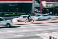 L’Italia non è un paese per bici. Un dossier e una petizione per chiedere più investimenti