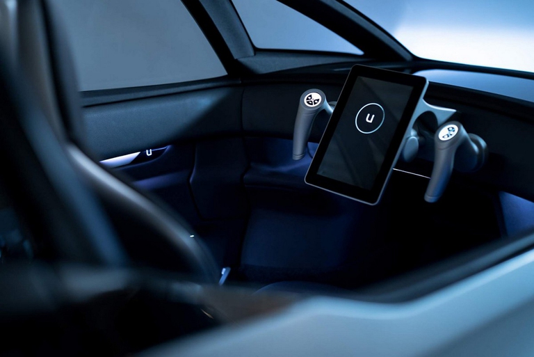 Uniti One city car elettrica