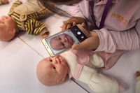 La Cina vuole limitare il diritto all’aborto per indurre un boom delle nascite